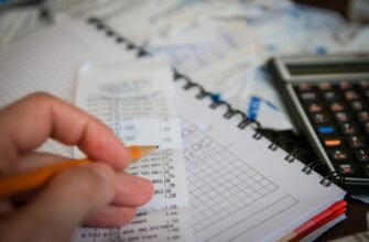 money, bills, calculator, to save, savings, taxes, business, money, calculator, calculator, savings, taxes, taxes, taxes, taxes, taxes